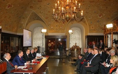 «Неправильных историков» становится больше